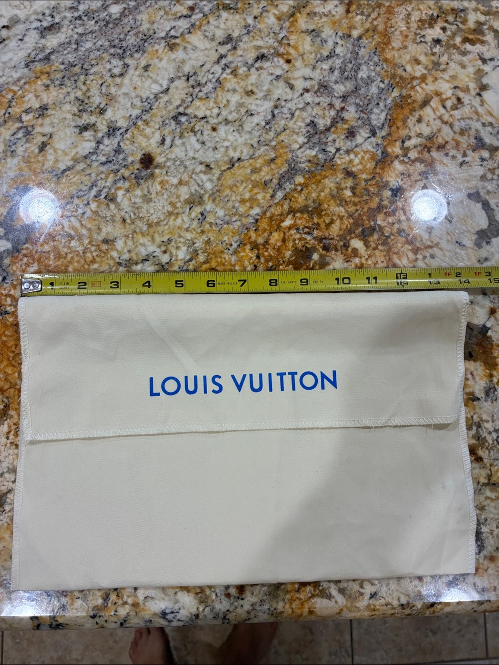Large dust bag LV